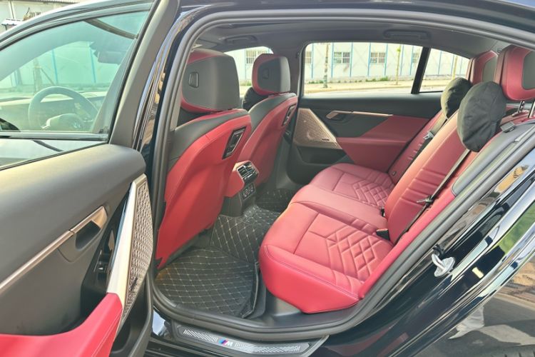 Used BMW 5 Series 2026 Facelift Model 530Li Luxury Edition M Sport Package Interior 4