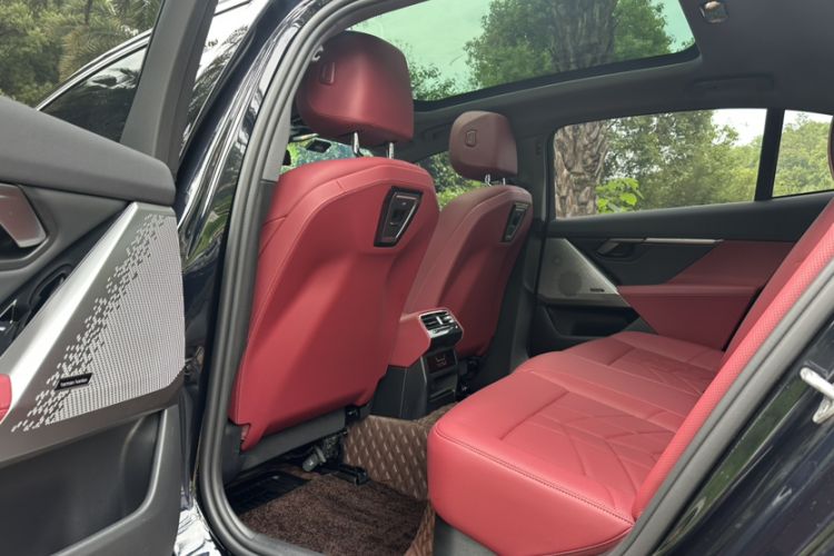 Used BMW 5 Series 2026 530Li Leading M Sport Package Interior 4