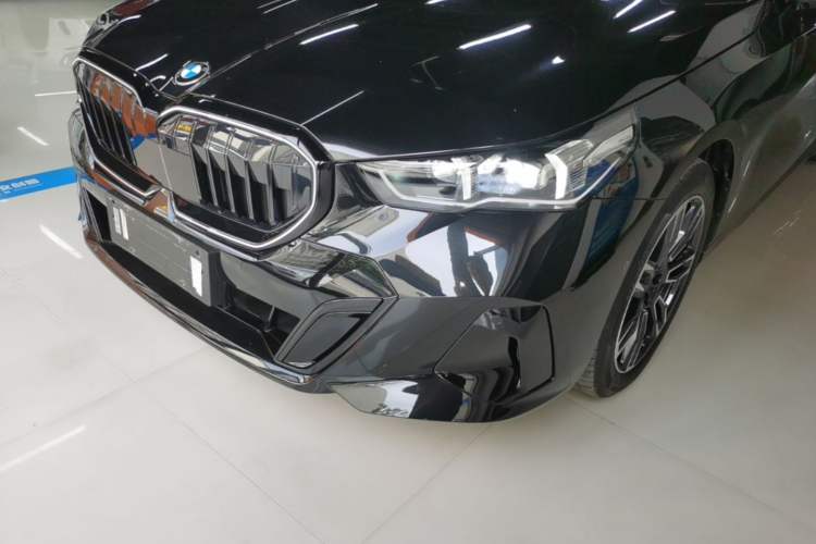 Used BMW 5 Series 2026 530Li Leading M Sport Package Left Front Headlight