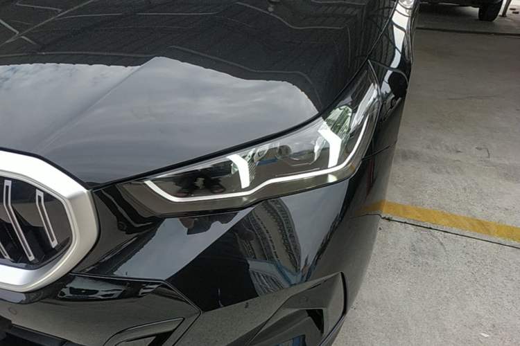 Used BMW 5 Series 2026 Facelift Model 530Li Leading Edition M Sport Package Left Front Headlight