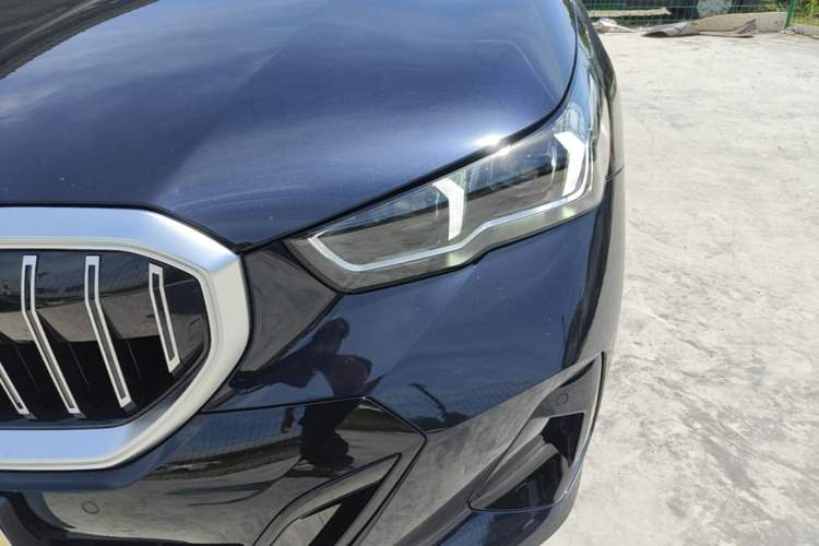 Used BMW 5 Series 2026 530Li Leading M Sport Package Left Front Headlight