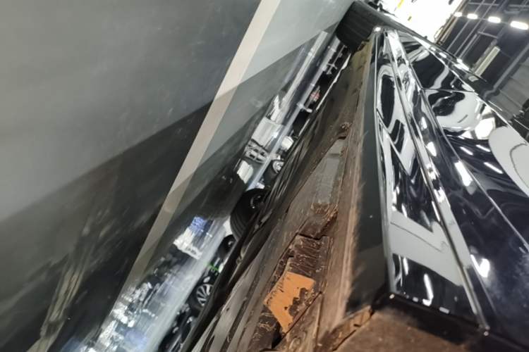Used BMW 5 Series 2026 530Li Leading M Sport Package Left Side Sill