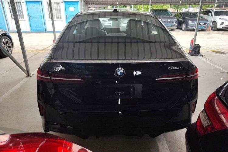 Used BMW 5 Series 2026 Facelift Model 530Li Leading Edition M Sport Package Rear