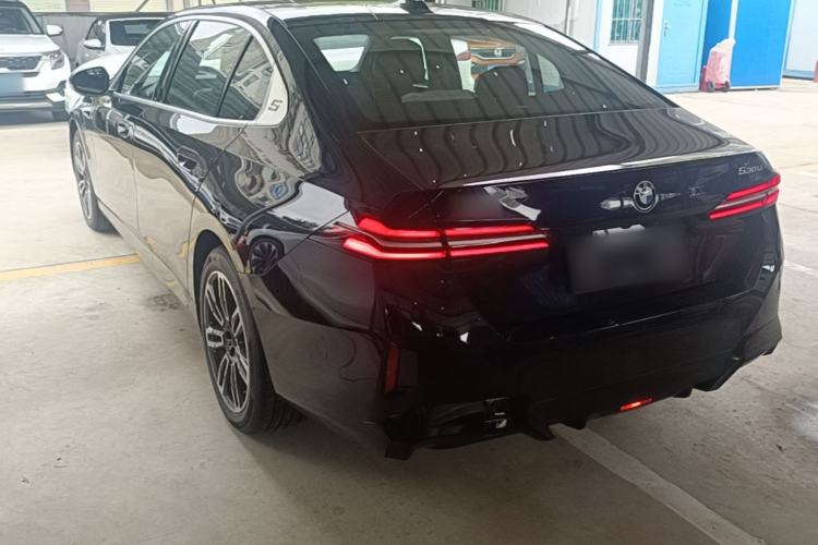 Used BMW 5 Series 2026 Facelift Model 530Li Leading Edition M Sport Package Rear Left 45 Deg