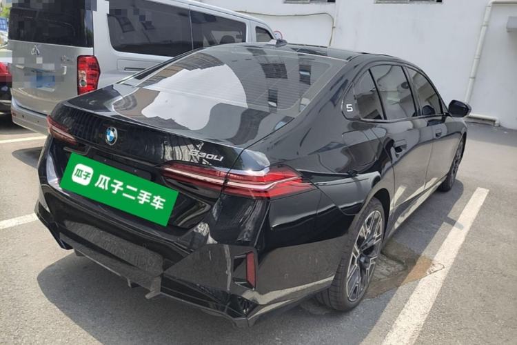 Used BMW 5 Series 2026 Facelift Model 530Li Luxury Edition M Sport Package Rear Right 45 Deg