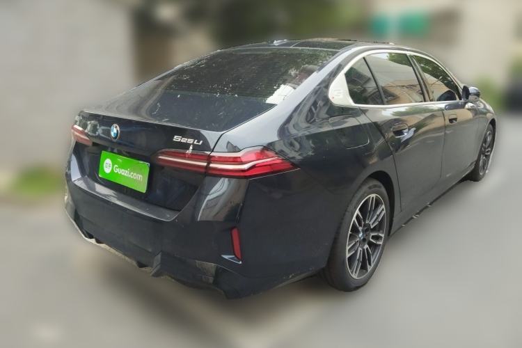Used BMW 5 Series 2026 Facelift Model 525Li M Sport Package Rear Right 45 Deg