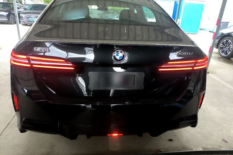 Used BMW 5 Series 2026 Facelift Model 530Li Leading Edition M Sport Package Rear