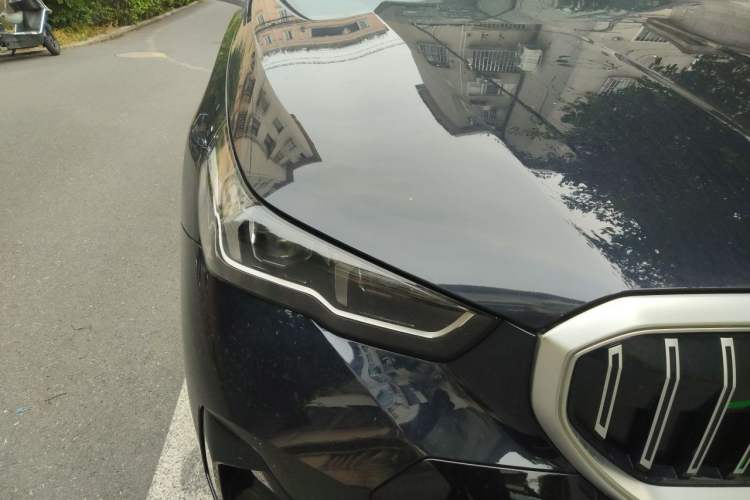 Used BMW 5 Series 2026 Facelift Model 525Li M Sport Package Right Front Headlight