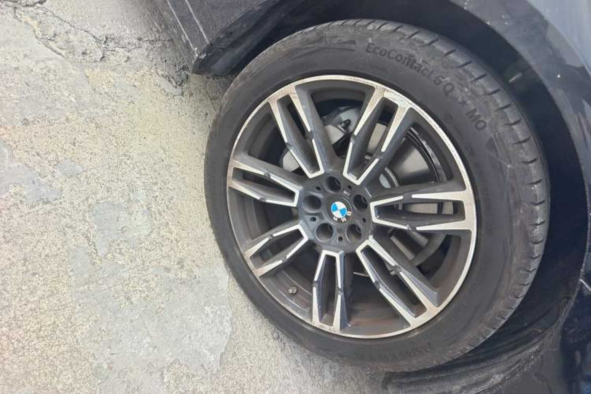 Used BMW 5 Series 2026 530Li Leading M Sport Package Right Front Wheel Hub