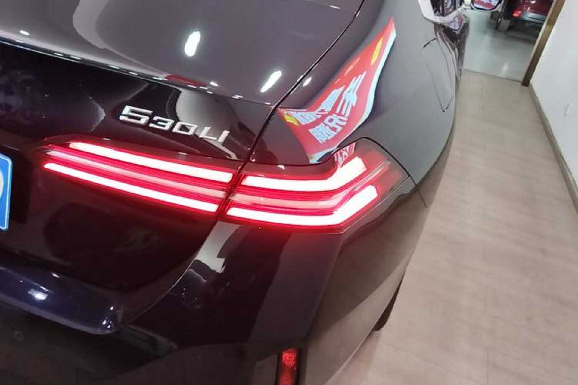 Used BMW 5 Series 2026 530Li Leading M Sport Package Right Rear Taillight