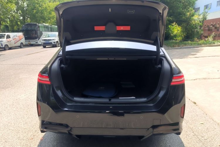 Used BMW 5 Series 2026 530Li Leading M Sport Package Trunk
