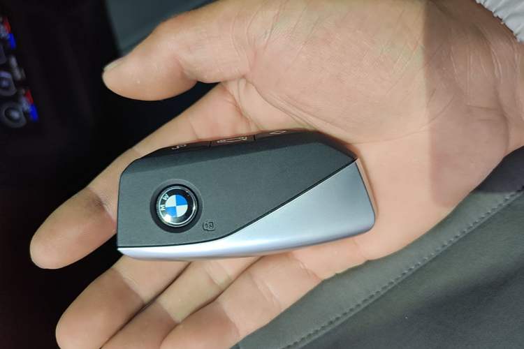 Used BMW 5 Series 2026 Facelift Model 530Li Luxury Edition M Sport Package Vehicle Key
