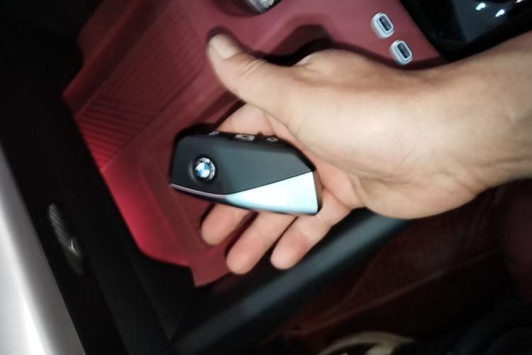 Used BMW 5 Series 2026 530Li Leading M Sport Package Vehicle Key