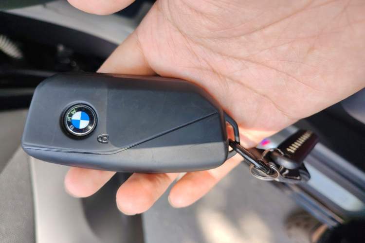 Used BMW 5 Series 2026 525Li M Sport Package Vehicle Key
