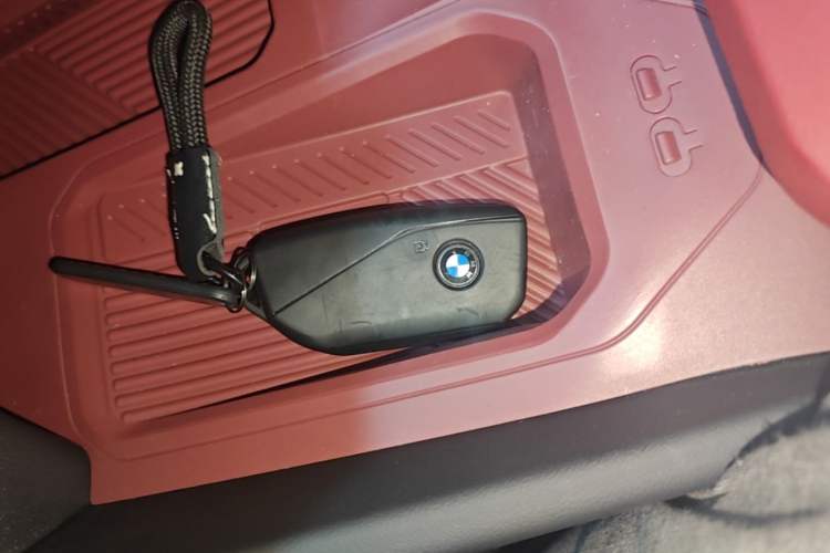 Used BMW 5 Series 2026 525Li M Sport Package Vehicle Key