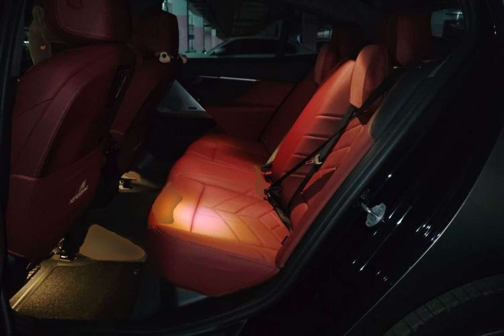 Used BMW 5 Series 2026 530Li Leading M Sport Package Left Rear Seat
