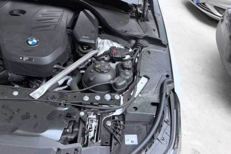 Used BMW 5 Series 2026 530Li Leading M Sport Package Engine Bay Left