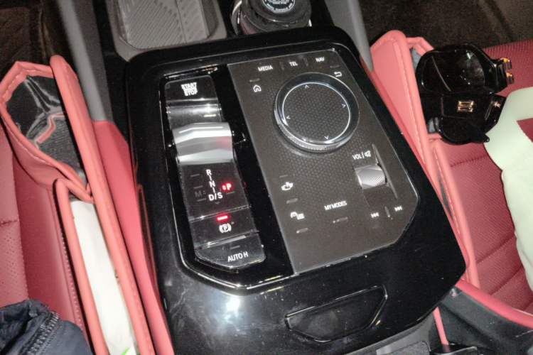 Used BMW 5 Series 2026 530Li Leading M Sport Package Gear Lever
