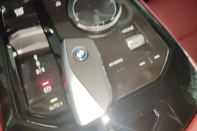 Used BMW 5 Series 2026 530Li Leading M Sport Package Interior 1