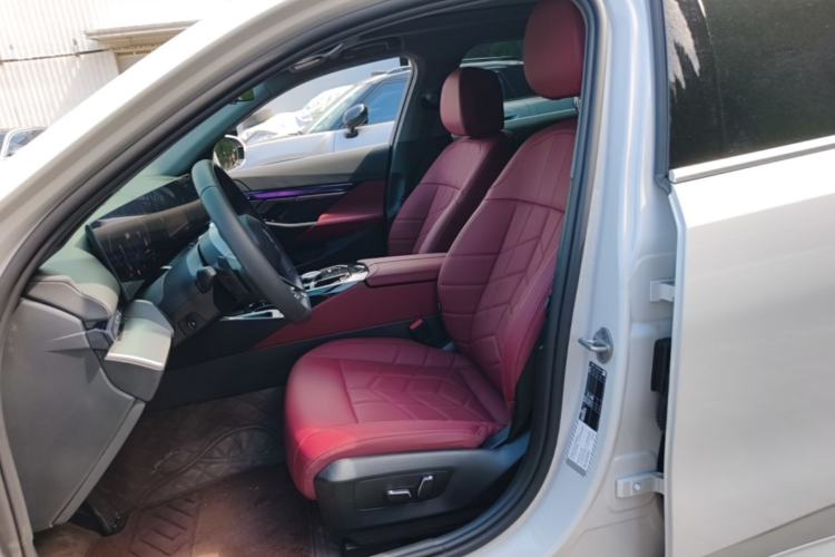 Used BMW 5 Series 2026 525Li M Sport Package Left Front Seat