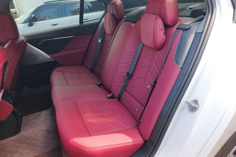 Used BMW 5 Series 2026 525Li M Sport Package Left Rear Seat