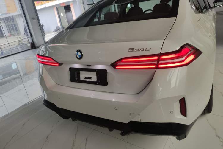 Used BMW 5 Series 2026 530Li Leading M Sport Package Rear