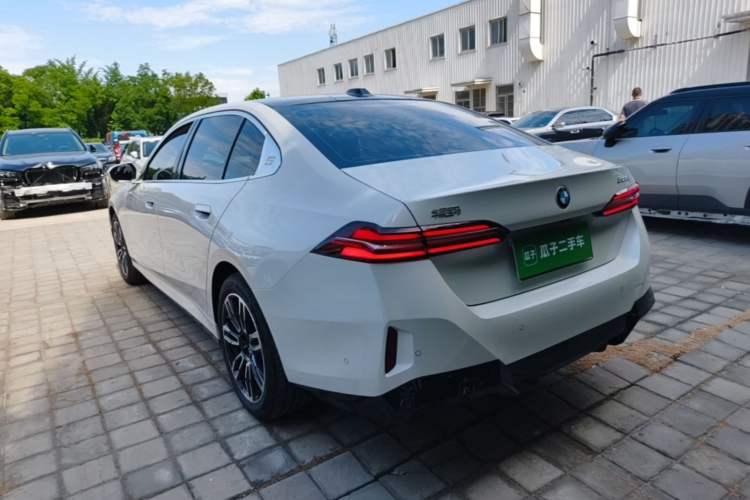 Used BMW 5 Series 2026 525Li M Sport Package Rear Left 45 Deg