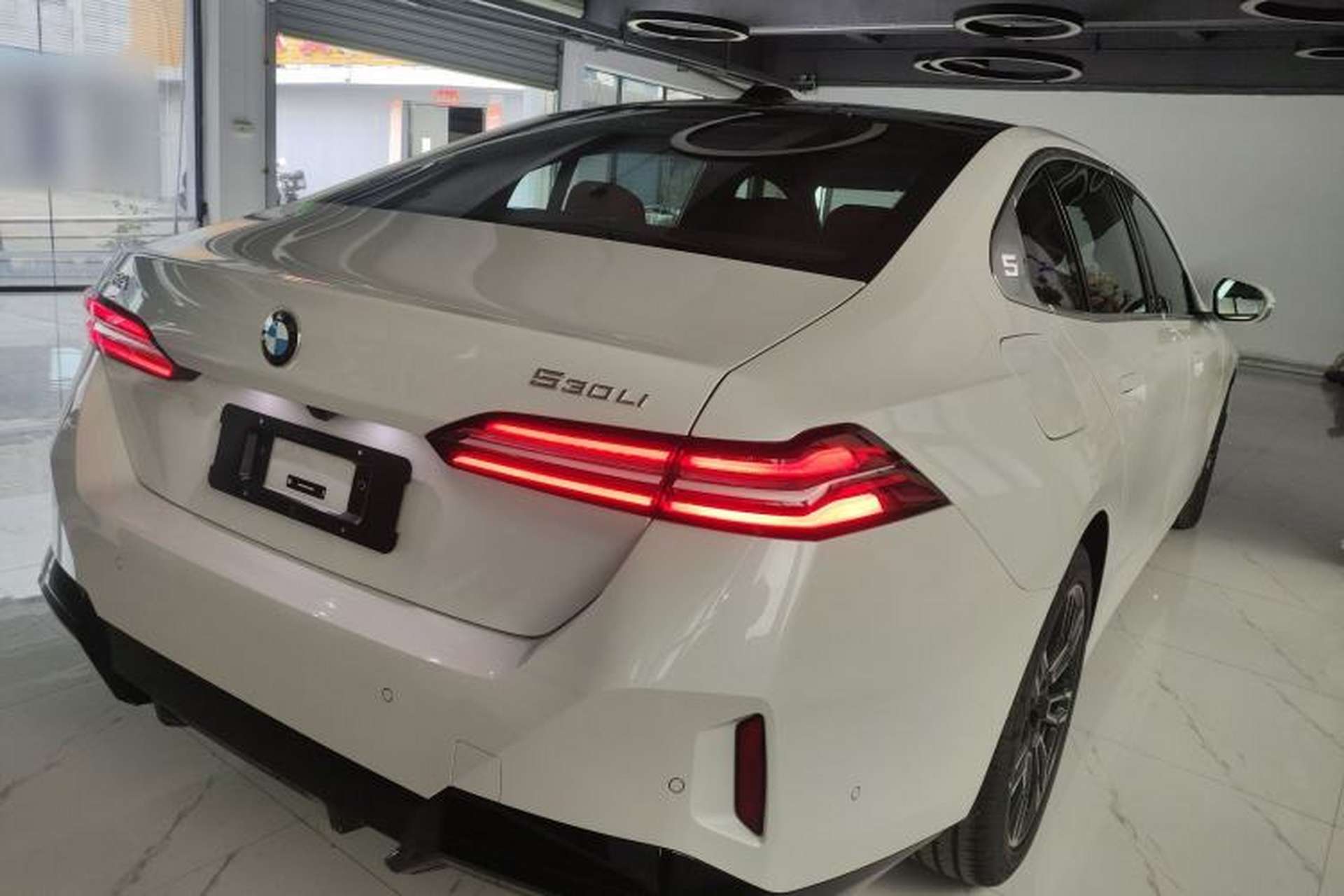 Used BMW 5 Series 2026 530Li Leading M Sport Package Rear Right 45 Deg