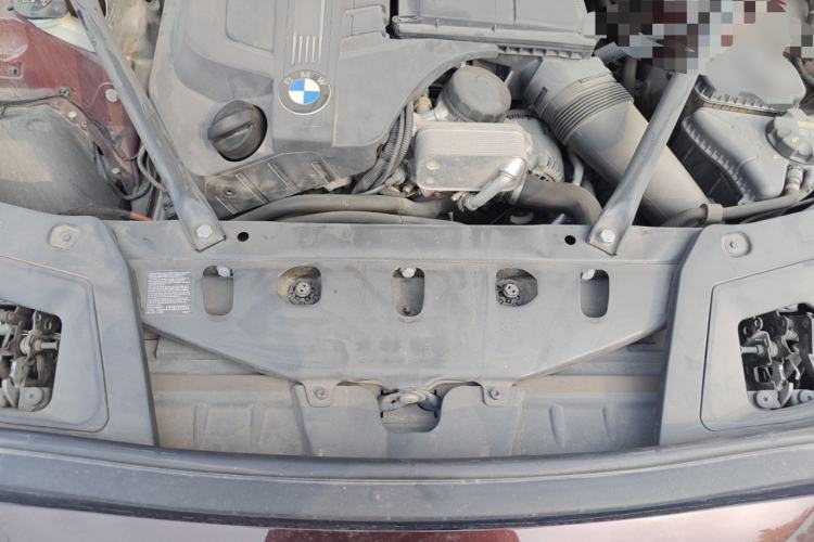 Used BMW 5 Series GT 2015 535i xDrive Engine Bay