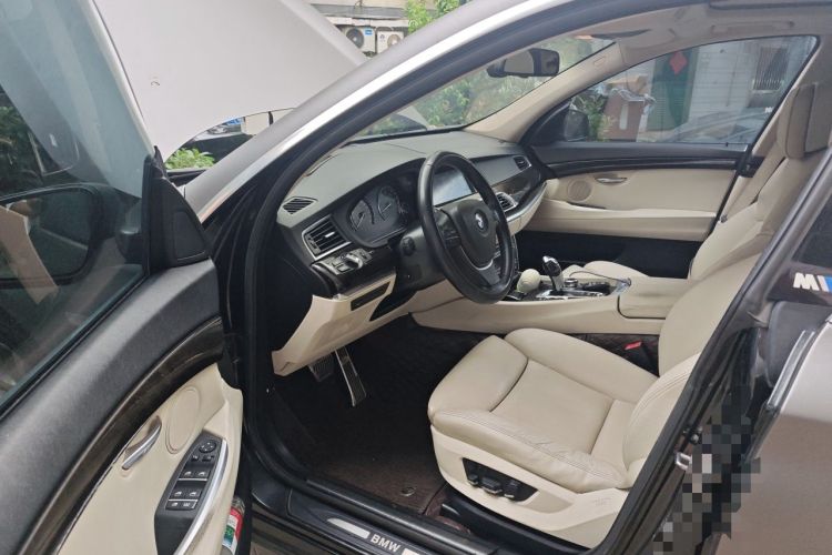 Used BMW 5 Series GT 2010 535i Luxury Edition Driver Seat