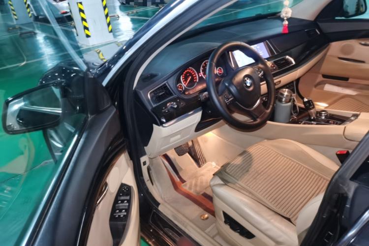 Used BMW 5 Series GT 2010 535i Leading Model Driver Seat