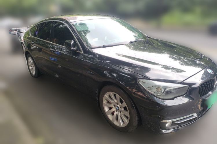 Used BMW 5 Series GT 2010 535i Luxury Edition Front Right 45 Deg