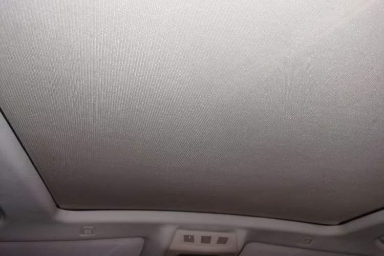 Used BMW 5 Series GT 2010 535i Leading Model Headliner