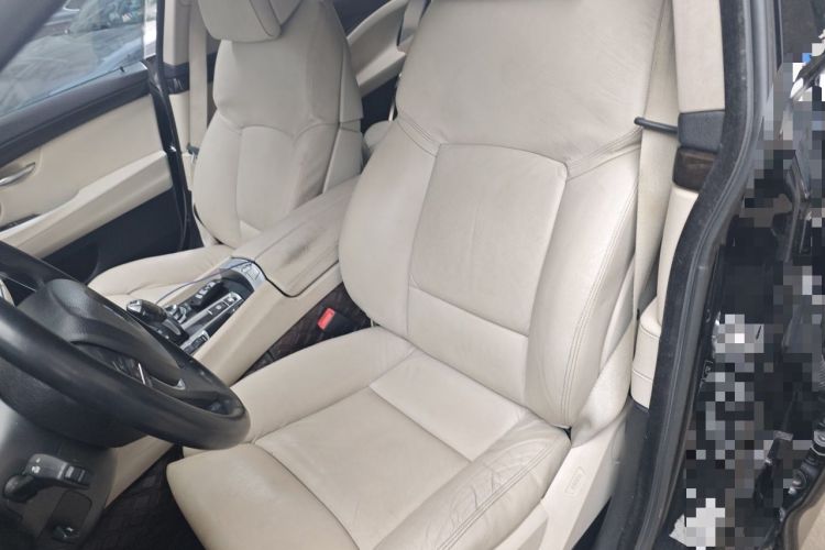 Used BMW 5 Series GT 2010 535i Luxury Edition Left Front Seat