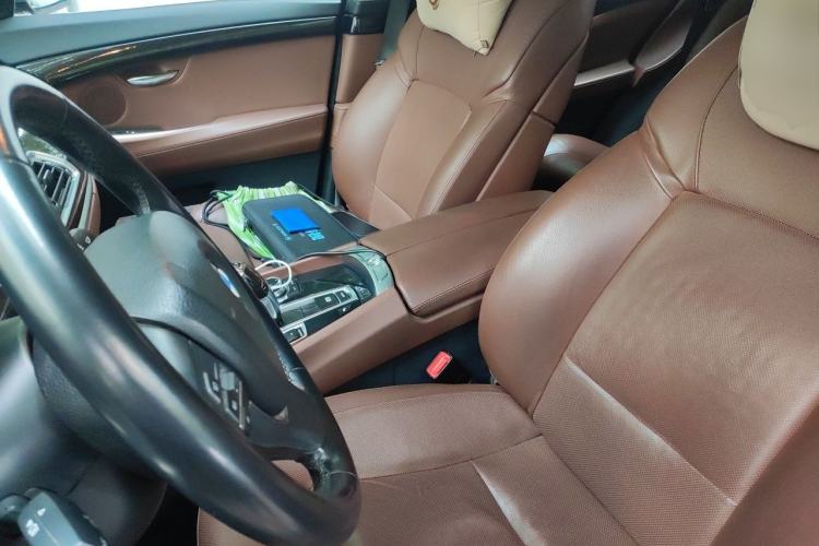 Used BMW 5 Series GT 2010 535i Luxury Edition Left Front Seat