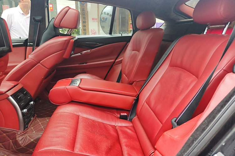 Used BMW 5 Series GT 2010 535i Luxury Edition Left Rear Seat