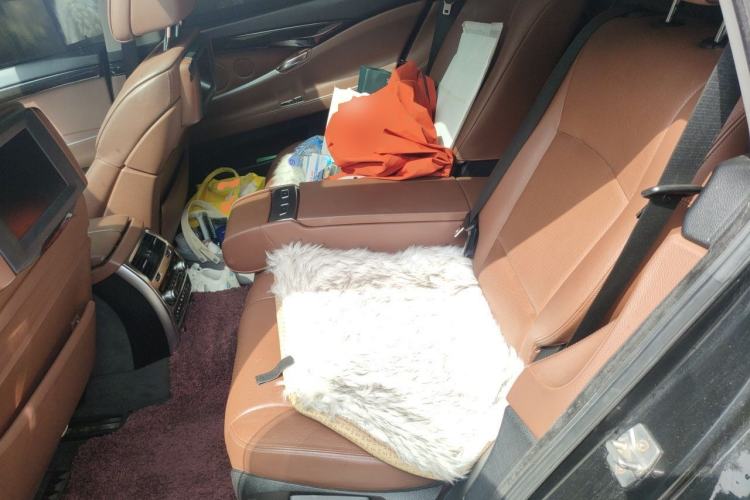Used BMW 5 Series GT 2010 535i Luxury Edition Left Rear Seat