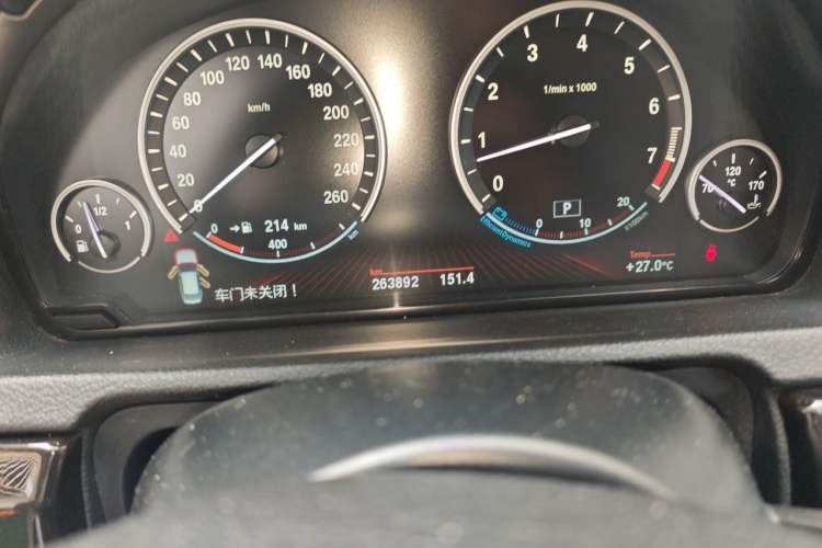 Used BMW 5 Series GT 2010 535i Luxury Edition Odometer Close Up