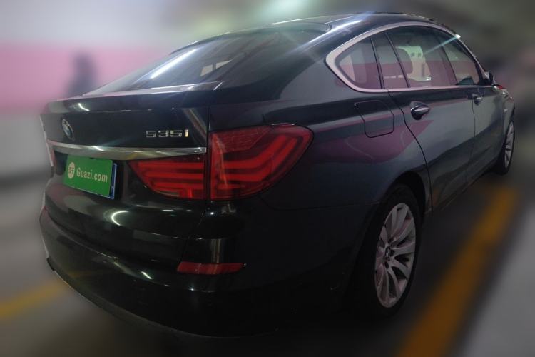 Used BMW 5 Series GT 2010 535i Leading Model Rear Right 45 Deg