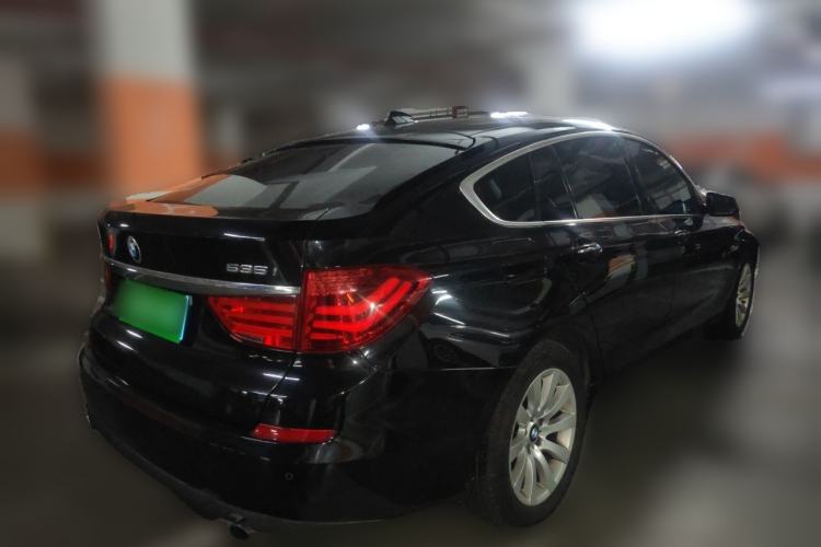 Used BMW 5 Series GT 2010 535i Leading Model Rear Right 45 Deg