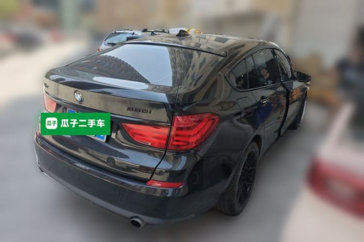 Used BMW 5 Series GT 2010 535i Leading Model Rear Right 45 Deg