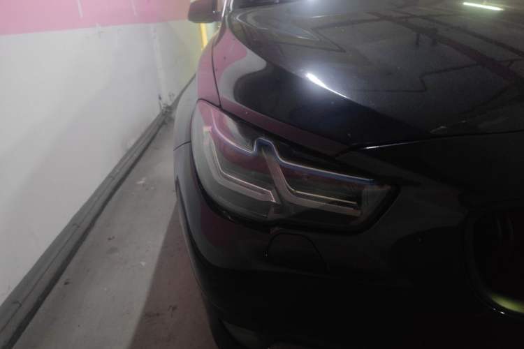 Used BMW 5 Series GT 2010 535i Leading Model Right Front Headlight