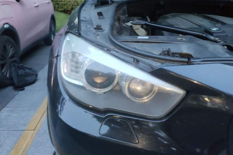 Used BMW 5 Series GT 2010 535i Leading Model Right Front Headlight