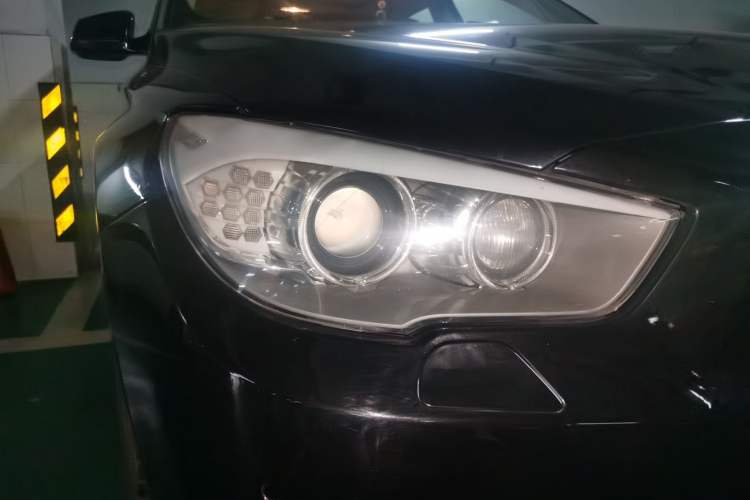 Used BMW 5 Series GT 2010 535i Leading Model Right Front Headlight