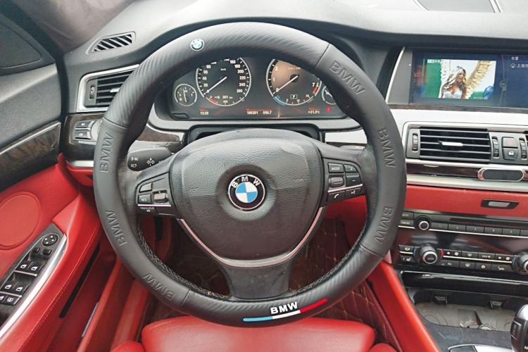 Used BMW 5 Series GT 2010 535i Luxury Edition Steering Wheel