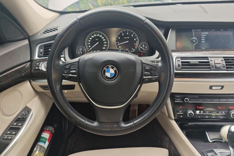 Used BMW 5 Series GT 2010 535i Luxury Edition Steering Wheel