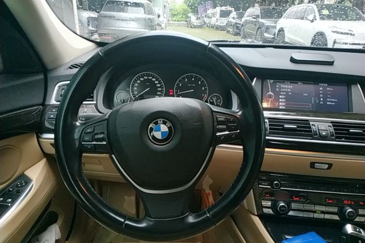 Used BMW 5 Series GT 2010 535i Luxury Edition Steering Wheel