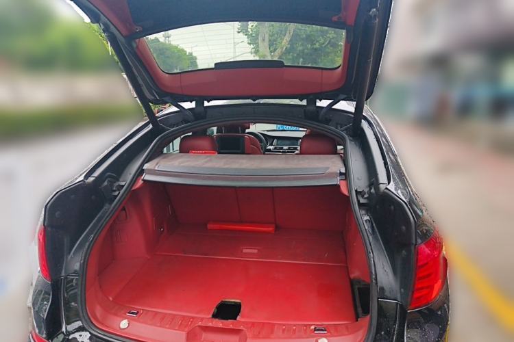 Used BMW 5 Series GT 2010 535i Luxury Edition Trunk