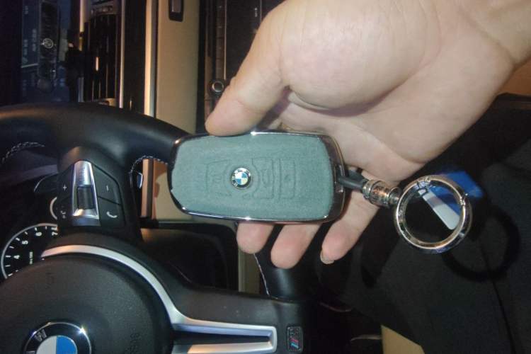 Used BMW 5 Series GT 2010 535i Leading Model Vehicle Key
