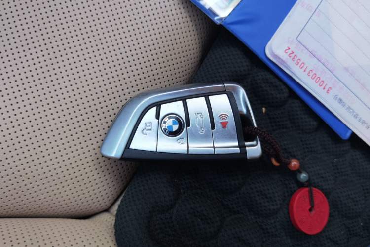 Used BMW 5 Series GT 2010 535i Luxury Edition Vehicle Key